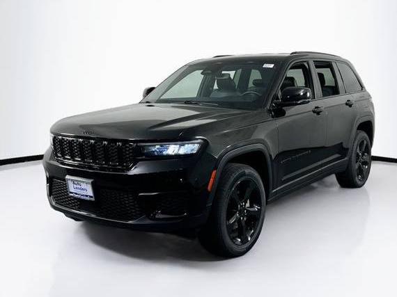 JEEP GRAND CHEROKEE 2022 1C4RJHAG1N8574243 image